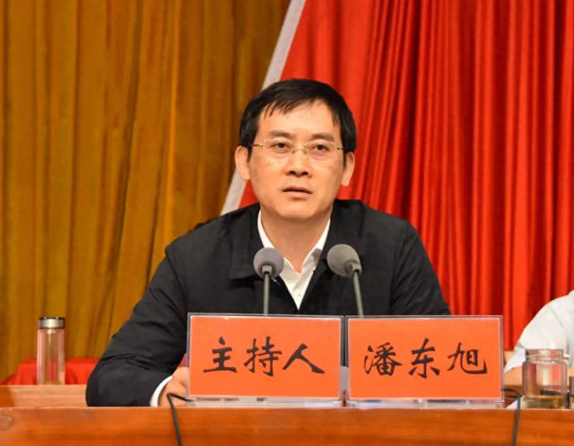 潘东旭，辞去六安市市长职务