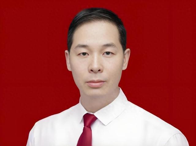 涉嫌严重职务违法，广西一县政协副主席主动投案！