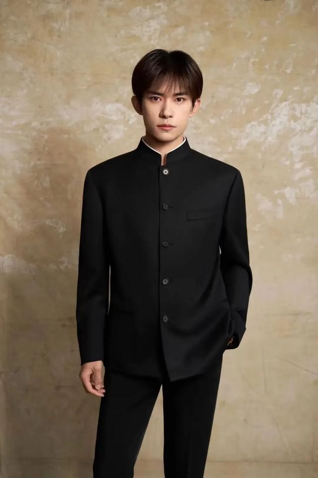 最后一刻！易烊千玺舒淇主演《狂野时代》惊喜入围戛纳主竞赛，角逐金棕榈