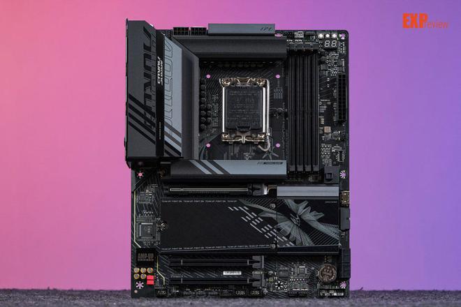 技嘉Z890AORUS ELITE WIFI7评测：200SBoost功能显著改善游戏性能