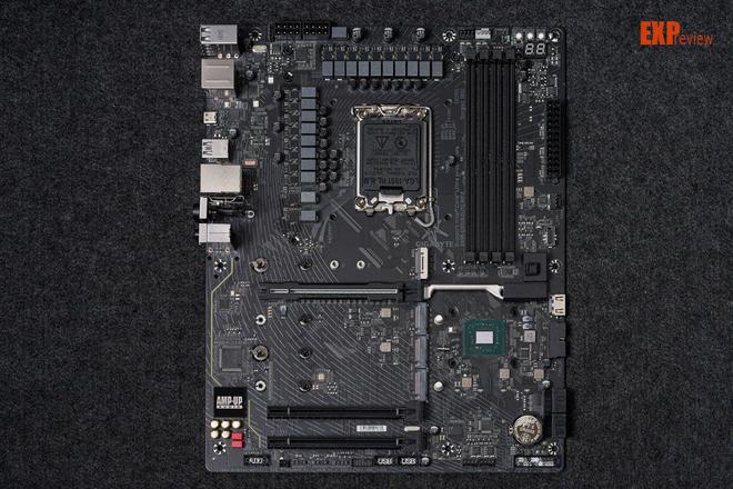 技嘉Z890AORUS ELITE WIFI7评测：200SBoost功能显著改善游戏性能