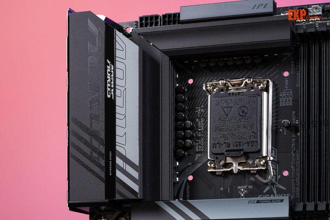 技嘉Z890AORUS ELITE WIFI7评测：200SBoost功能显著改善游戏性能