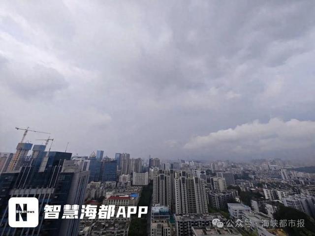 暴雨！雷电！刚刚，福州发布预警！下午尽量别出门！