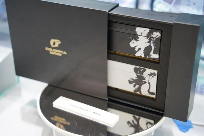 七彩虹发布iGame影II系列DDR5内存：国创水墨风，最高提供192GB套装
