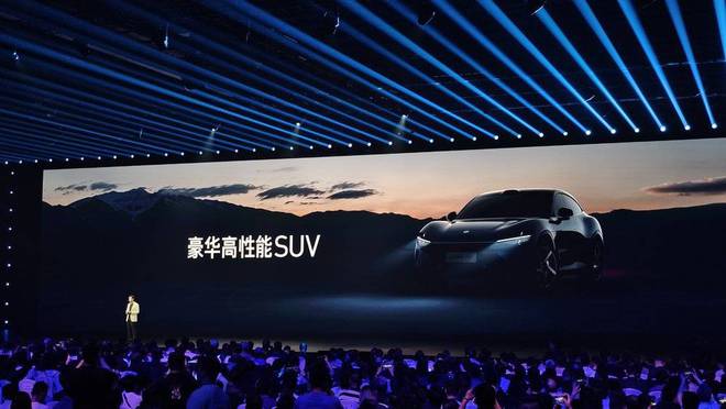 小米汽车，继续锁定“确定性”