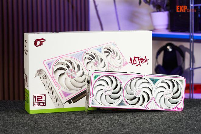 iGame GeForce RTX 5070 Ultra W OC评测:是霓虹潮玩2K游戏利器