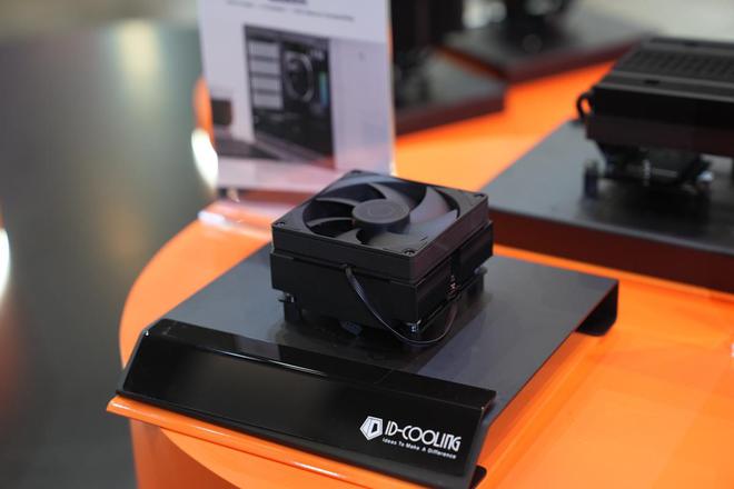 ID-Cooling带来IS-53-XT BLACK：下压式风冷散热器，高度53mm，首发139元