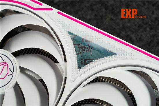 iGame GeForce RTX 5070 Ultra W OC评测:是霓虹潮玩2K游戏利器