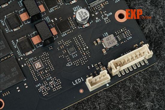 iGame GeForce RTX 5070 Ultra W OC评测:是霓虹潮玩2K游戏利器