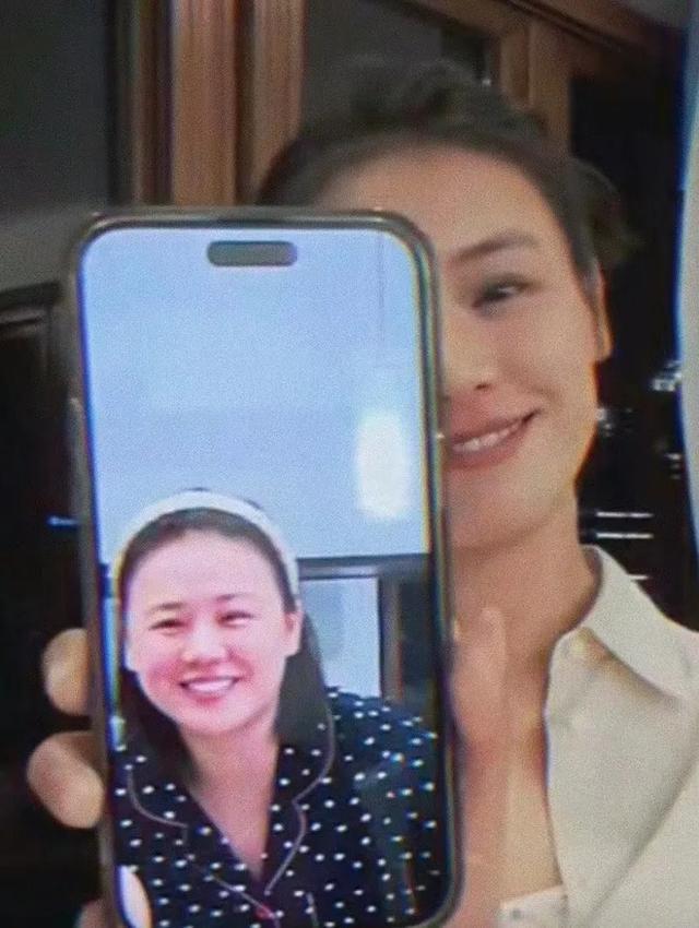 37岁马思纯晒健身照，素颜出镜，自信满满！网友：越来越瘦了