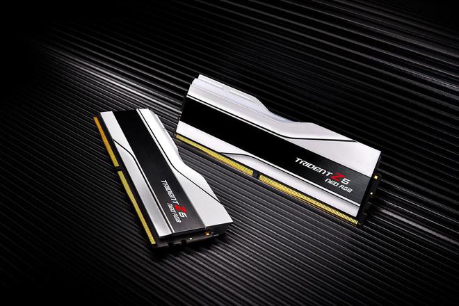 芝奇展示DDR5-8400 CL44 128GB：极速大容量超频内存