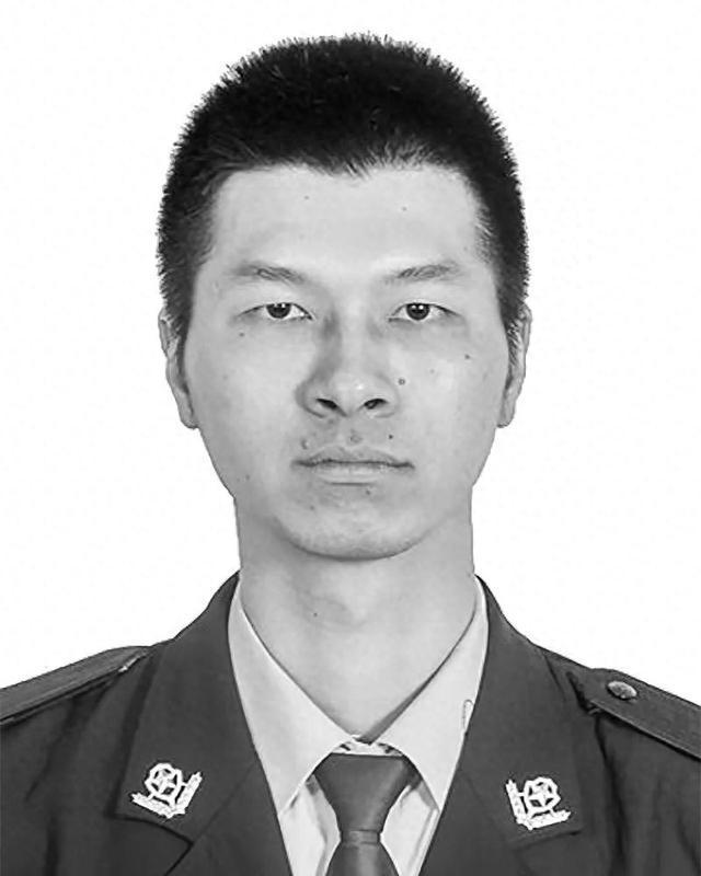 叶文翀不幸因公殉职