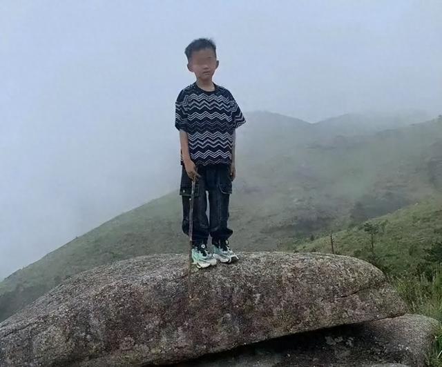 8岁男孩失联超40天，至今尚未找到