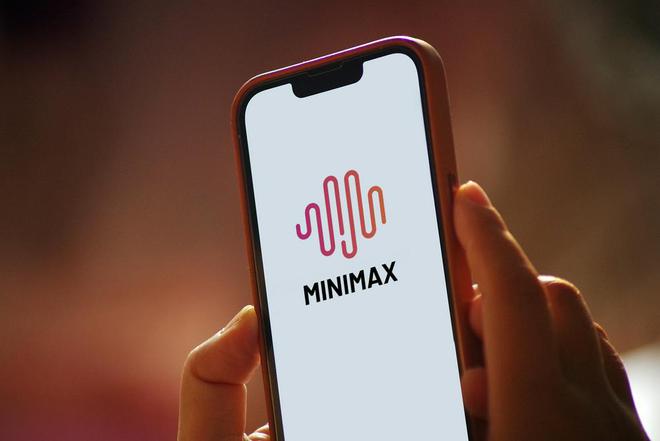 连发推理模型、Agent和多模态，MiniMax不想掉出一梯队｜AI创世纪