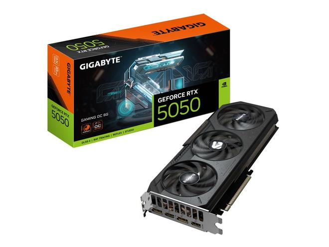 技嘉带来三款RTX 5050显卡，包括三风扇半高双槽设计
