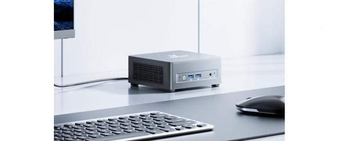 Minisforum推出UM690L Slim迷你PC：搭载R9 6900HX，配USB4，首发2499元
