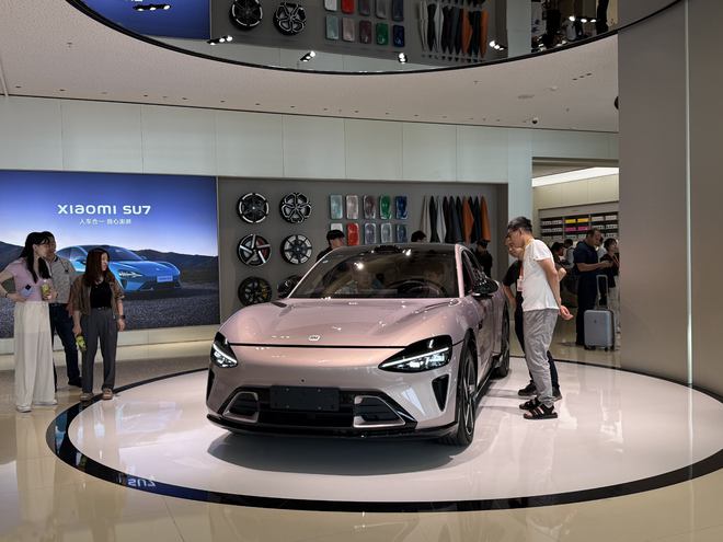 小米YU7上市72小时：同行忙降价，供货不发愁，大空间产品仍有机会