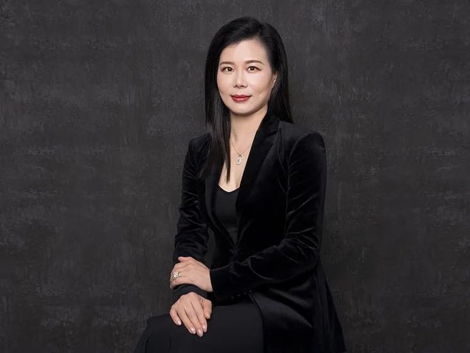 美妆巨头为摆脱“大企业病”，有多拼？