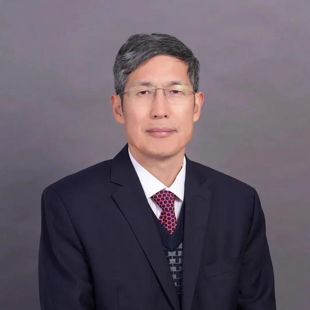 福耀科技大学多位院长亮相