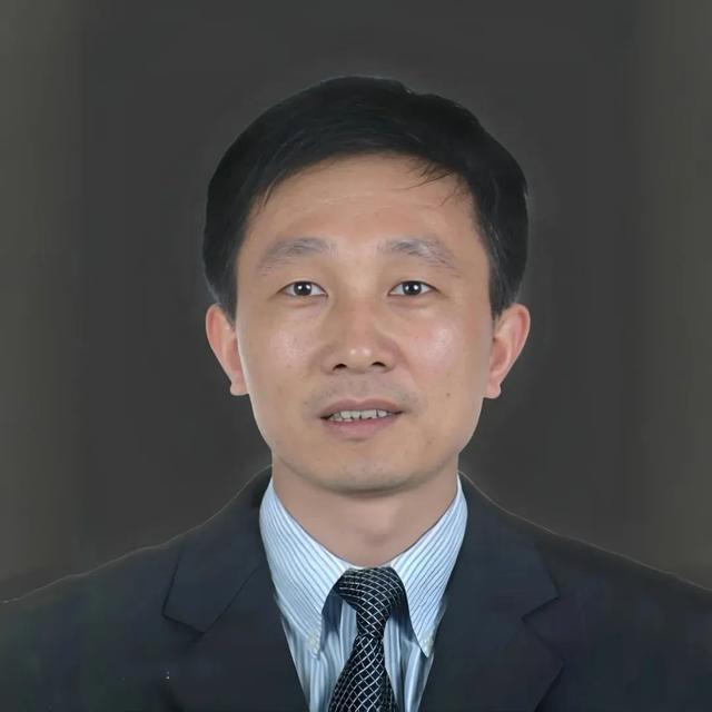 福耀科技大学多位院长亮相