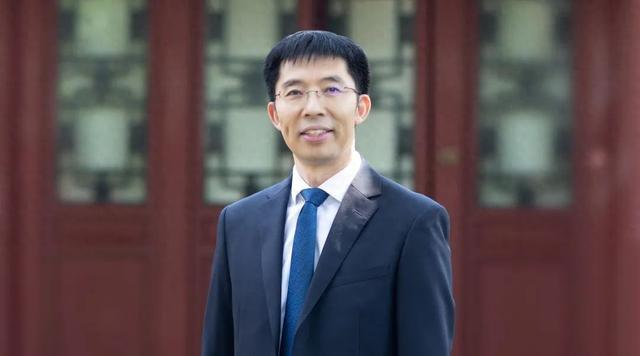 清华大学领导班子有调整，两位“70后”履新副校长