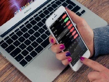 运动品牌成长烦恼：lululemon低谷与新品牌狂飙